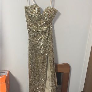 PERFECT CONDITION PROM DRESS